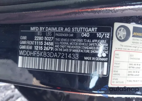 2013 Mercedes-Benz E 350 z USA, uszkodzony, nr VIN WDDHF5KB3DA721433